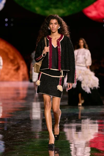 Look 55